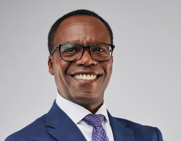 How does CEO pay compare to average Kenyan salaries